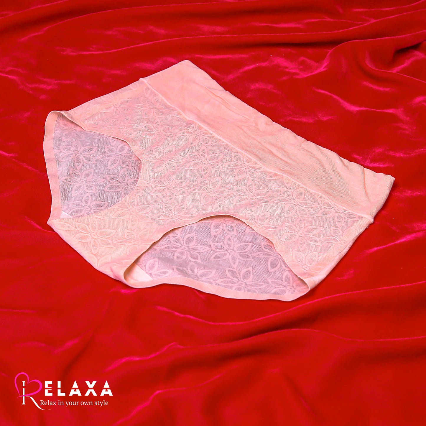 Floral Lacy No-Show Cheeky Panty